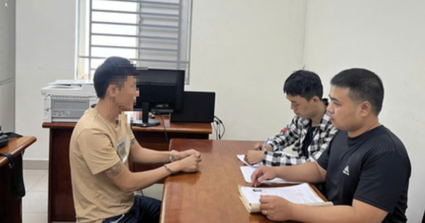 Công an TP HCM bắt thanh niên quan hệ với bé trai 14 tuổi