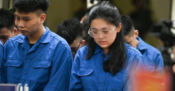 Lời khai của nhóm "quái xế" đua xe, tông chết cô gái dừng đèn đỏ ở Hà Nội