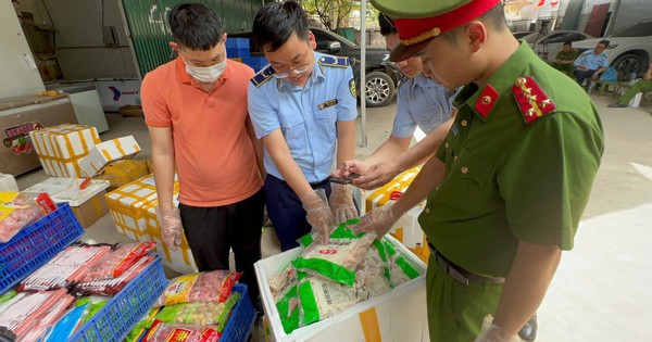 Hà Nội: Thu giữ hơn 800 kg nguyên liệu "xiên bẩn", đồ thả lẩu... không rõ nguồn gốc