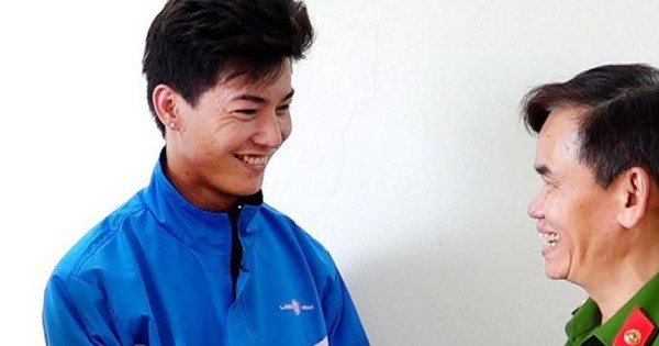 Cô gái sinh năm 2007 đặt cuốc taxi 5 triệu đồng nhưng hủy chuyến, tài xế lập tức báo công an: "Không làm thế chắc tôi ân hận cả đời"