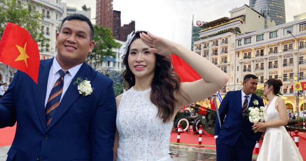 “Phim trường 50 năm mới có một lần”: Cặp đôi trẻ chụp ảnh cưới bên dàn pháo lễ tại bến Bạch Đằng, chọn cách đặc biệt ghi dấu ngày 30/4