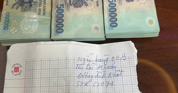 Muốn chuyển 160 triệu vào một tài khoản ngân hàng OCB, người phụ nữ U70 mang tiền mặt đến nhà người quen nhờ giúp thì bị ngăn lại vì một lý do