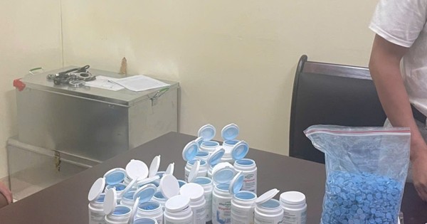 Phát hiện 4,2kg ma túy giấu trong hộp thực phẩm chức năng