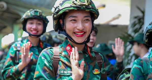 Lực lượng diễu binh, diễu hành của Bộ Quốc phòng đến miền Nam