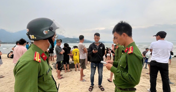 Phát hiện thi thể hai học sinh trôi dạt vào bãi biển Nam Ô
