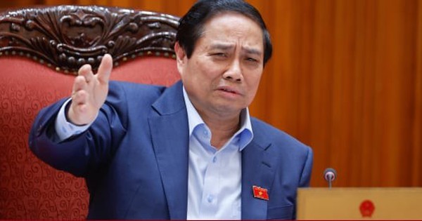 Thủ tướng: Đẩy nhanh tiến độ điều tra, truy tố các vụ án sữa giả, thuốc giả