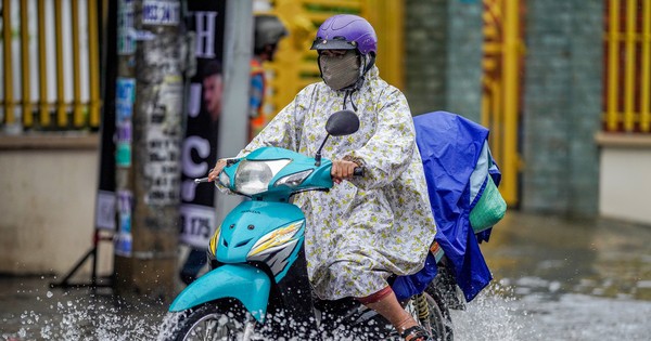 TPHCM: Mưa dông gia tăng