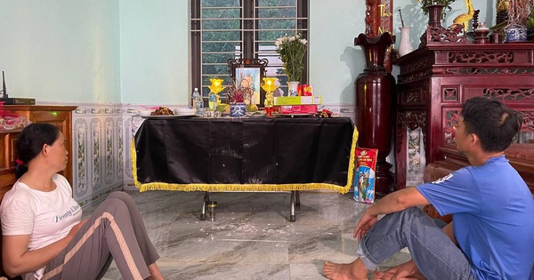 Người bố đau đớn kể lại cuộc gọi cuối cùng trước khi con trai tử vong trong lúc quay clip diễn tả cứu người bị đuối nước