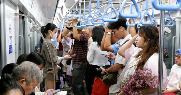 Có thể dùng căn cước gắn chip thay vé tháng đi metro TPHCM từ 1/6