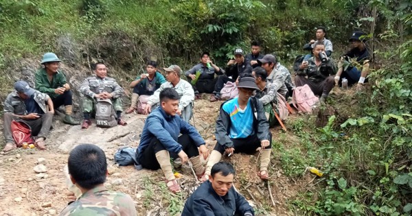 Cả làng vào rừng tìm người đàn ông mất tích bí ẩn ở Quảng Bình