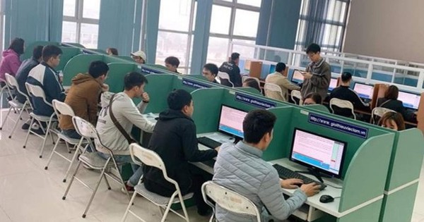 Thi lý thuyết lái xe sẽ dùng 600 câu hỏi mới từ tháng 6