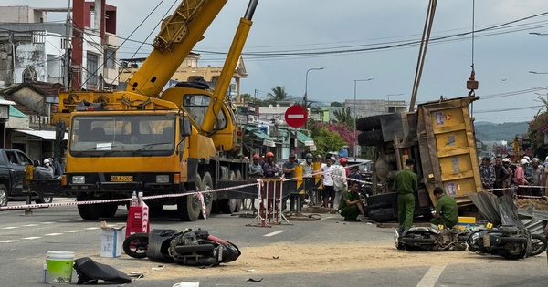 Thêm một người tử vong trong vụ xe tải lao vào nhà dân ở Quảng Ngãi