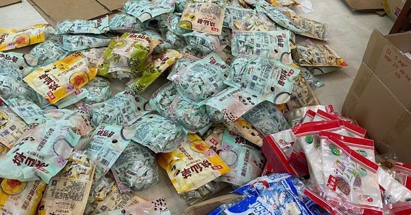 Công nghệ “phù phép” hàng tấn kẹo Trung Quốc thành hàng Nhật