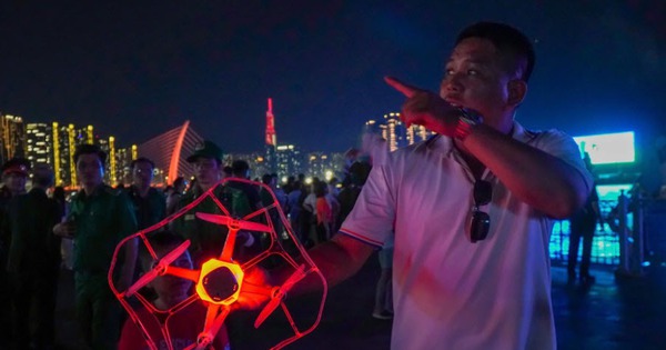 Nhặt được drone mà không trả lại thì có nguy cơ bị phạt tới 02 năm tù