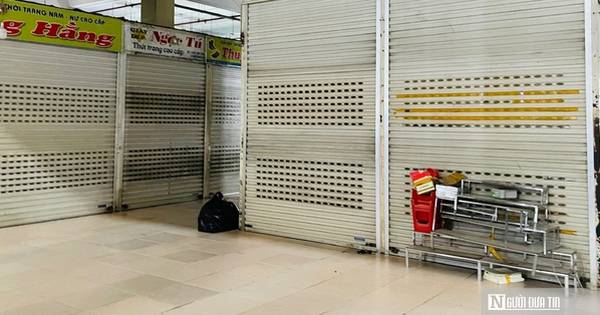 Hé lộ nguyên nhân khiến hàng loạt ki ốt chợ lớn nhất Nghệ An bất ngờ đóng cửa