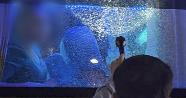 Nhiều xe khách bị ném vỡ kính khi lưu thông trên đường cao tốc TP HCM-Long Thành-Dầu Giây