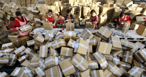 Thương mại điện tử: "Con dao hai lưỡi" với môi trường