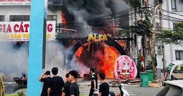 Cháy lớn tại quán Pub ở Cát Bà, 3 người bị thương