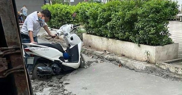 Lý do người đàn ông cố dắt xe vào ngõ mới đổ bê tông ở Hà Nội, làm hỏng 100m đường mặc hàng xóm la hét
