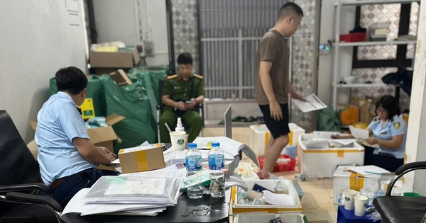 Truy quét loạt cơ sở mỹ phẩm ở Hà Nội, phát hiện nhiều hàng lậu tại cửa hàng Linh Nấm