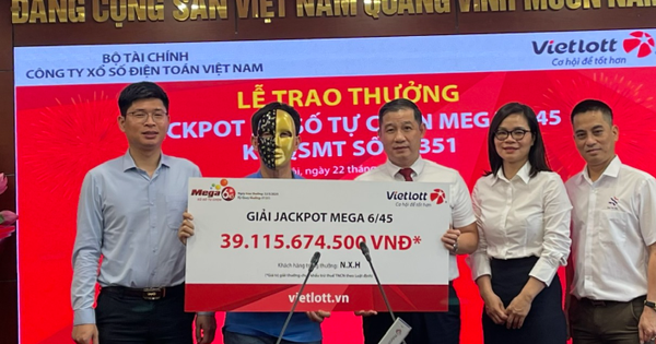 Vietlott nói gì khi cụ ông U80 nhận giải Jackpot 39 tỉ đồng nhìn như thanh niên?
