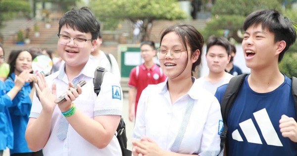 Hà Nội giải đáp băn khoăn về đáp án môn Ngữ văn kỳ thi vào lớp 10