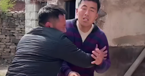 Chia tài sản thừa kế tưởng đã xong xuôi, tôi không ngờ còn có bản di chúc thứ 2 khiến anh em tương tàn