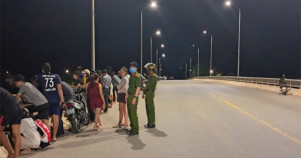 Nghi một thanh niên nhảy cầu Xuân Sơn, lực lượng chức năng đang tìm kiếm