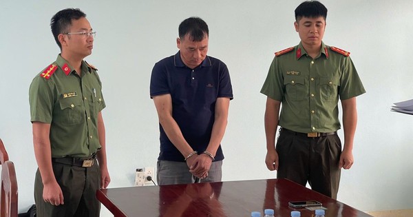 Khám xét nơi ở, bắt Giám đốc Phùng Ngọc Phương