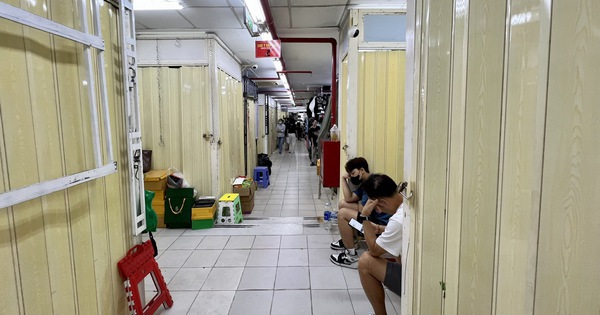 Nhiều điểm nóng hàng giả đóng cửa, xử lý thế nào?