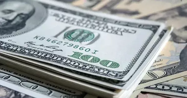 Phạt tù người đàn ông Trung Quốc trộm tiền trên chuyến bay