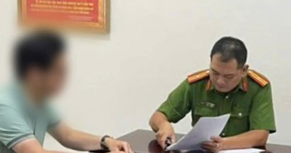 Nam thanh niên có hành vi biến thái, "thoát y" đuổi theo cô gái lúc nửa đêm