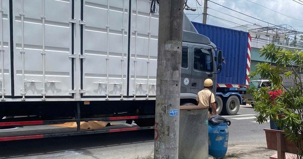 Tai nạn nghiêm trọng ở TP HCM, hai mẹ con tử vong