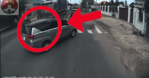 Khoảnh khắc xót xa từ camera vụ tai nạn khiến người mẹ và con trai 8 tuổi tử vong thương tâm ở TP.HCM