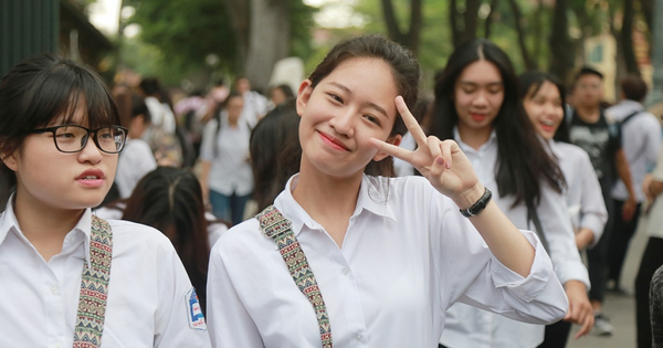 HOT: Điểm chuẩn lớp 10 chuyên năm 2025 Hà Nội, chuyên Hóa của Ams vươn lên top 1
