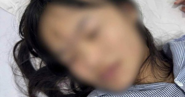 Nữ sinh lớp 8 nhập viện nghi do bị bạn đánh hội đồng