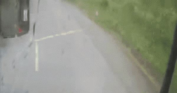 2 ô tô khách va chạm khiến 1 người tử vong, hiện trường ám ảnh: Camera trong buồng lái hé lộ diễn biến