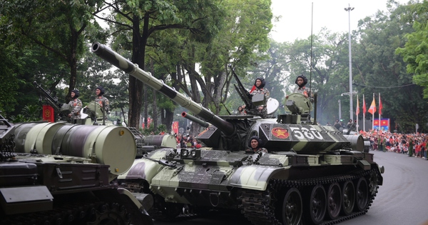 Trang bị "nhỏ mà có võ" giúp dàn khí tài hạng nặng của QĐND Việt Nam lướt đi trên các tuyến phố Thủ đô