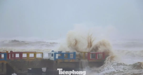 Nghệ An mưa trắng trời