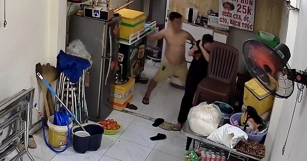 Phẫn nộ: Cô gái bị chủ nhà hành hung tại quán ăn ở TP.HCM