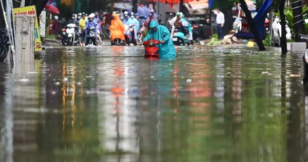 Miền Bắc, miền Trung đón mưa rất lớn từ chiều tối nay