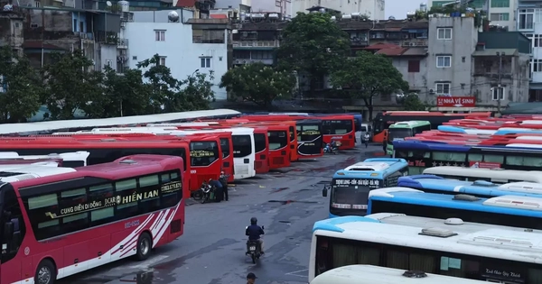 Cảnh tượng chưa từng có tại các bến xe Hà Nội dịp nghỉ lễ Quốc khánh