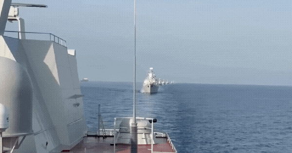 Tàu ngầm, chiến hạm, thủy phi cơ nỗ lực luyện tập trên biển Cam Ranh, sẵn sàng cho sự kiện diễu binh A80