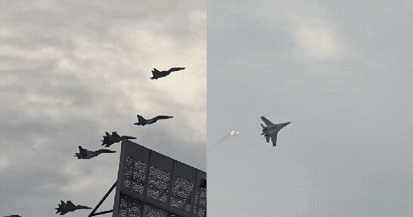 Clip mãn nhãn: Tiêm kích SU-30MK2 lần đầu thả bẫy nhiệt trên bầu trời Quảng trường Ba Đình, người dân nín thở dõi theo