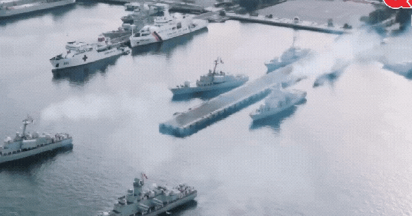 Hé lộ những hình ảnh của cuộc diễu binh trên biển "một lần đầu tiên chưa từng có trong lịch sử dân tộc"