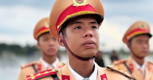 Nam chiến sĩ Công an nén nỗi đau mất mẹ, quyết hoàn thành nhiệm vụ A80