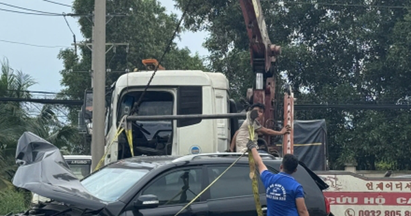 Xe tải tông liên hoàn 7 ô tô trên quốc lộ 51, giao thông kẹt cứng