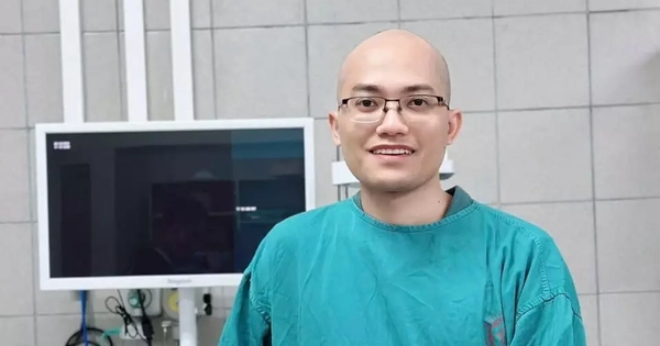 Bác sĩ nội trú kể về thanh xuân đáng nhớ và mái tóc đặc biệt