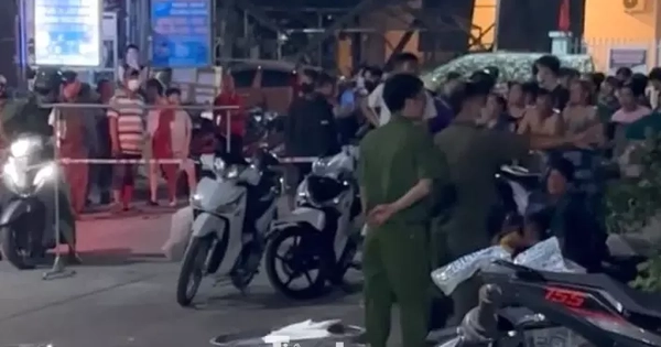 Phát hiện hai vợ chồng tử vong trước cửa nhà ở TPHCM