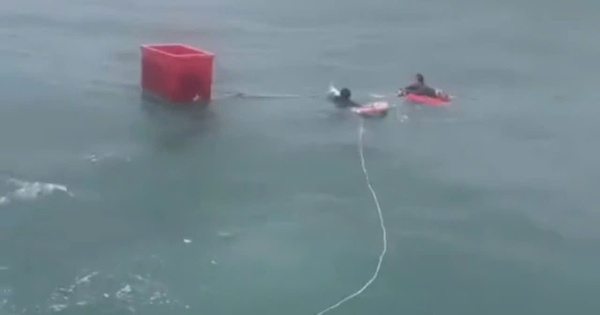 Tàu, phà ra Phú Quốc cứu 4 người trôi dạt nhiều giờ trên biển